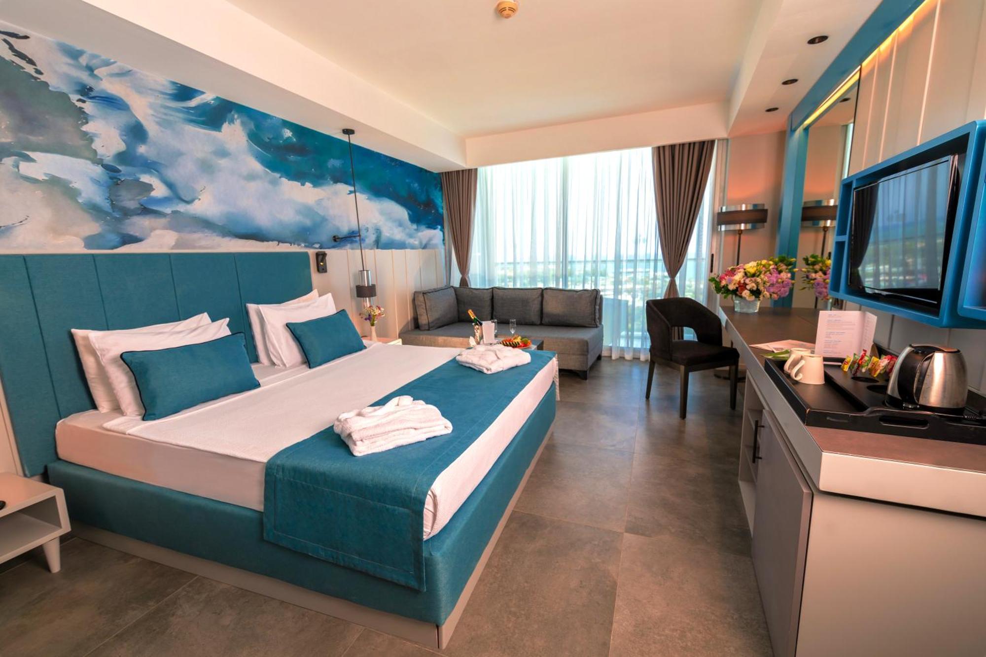 Crystal Centro Resort Antalya Buitenkant foto