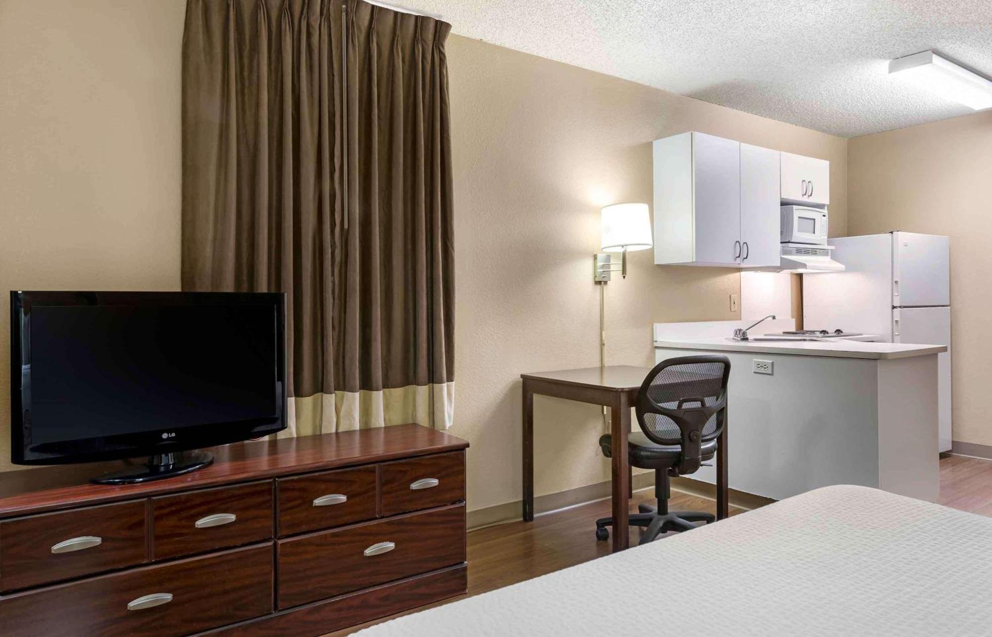 Extended Stay America Suites - Los Angeles - Long Beach Airport Buitenkant foto