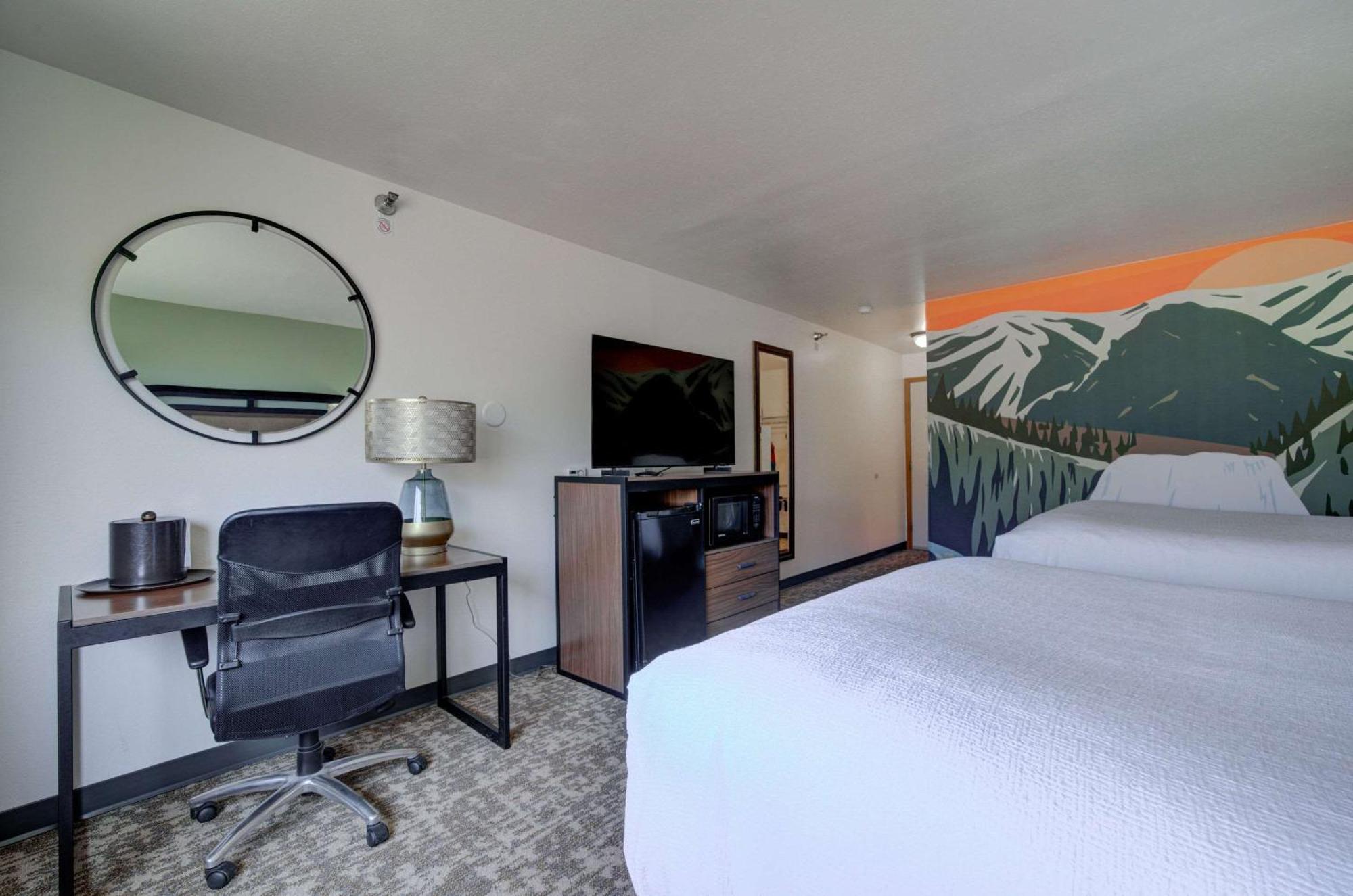 The Ridgeline Hotel At Yellowstone, Ascend Hotel Collection Gardiner Buitenkant foto