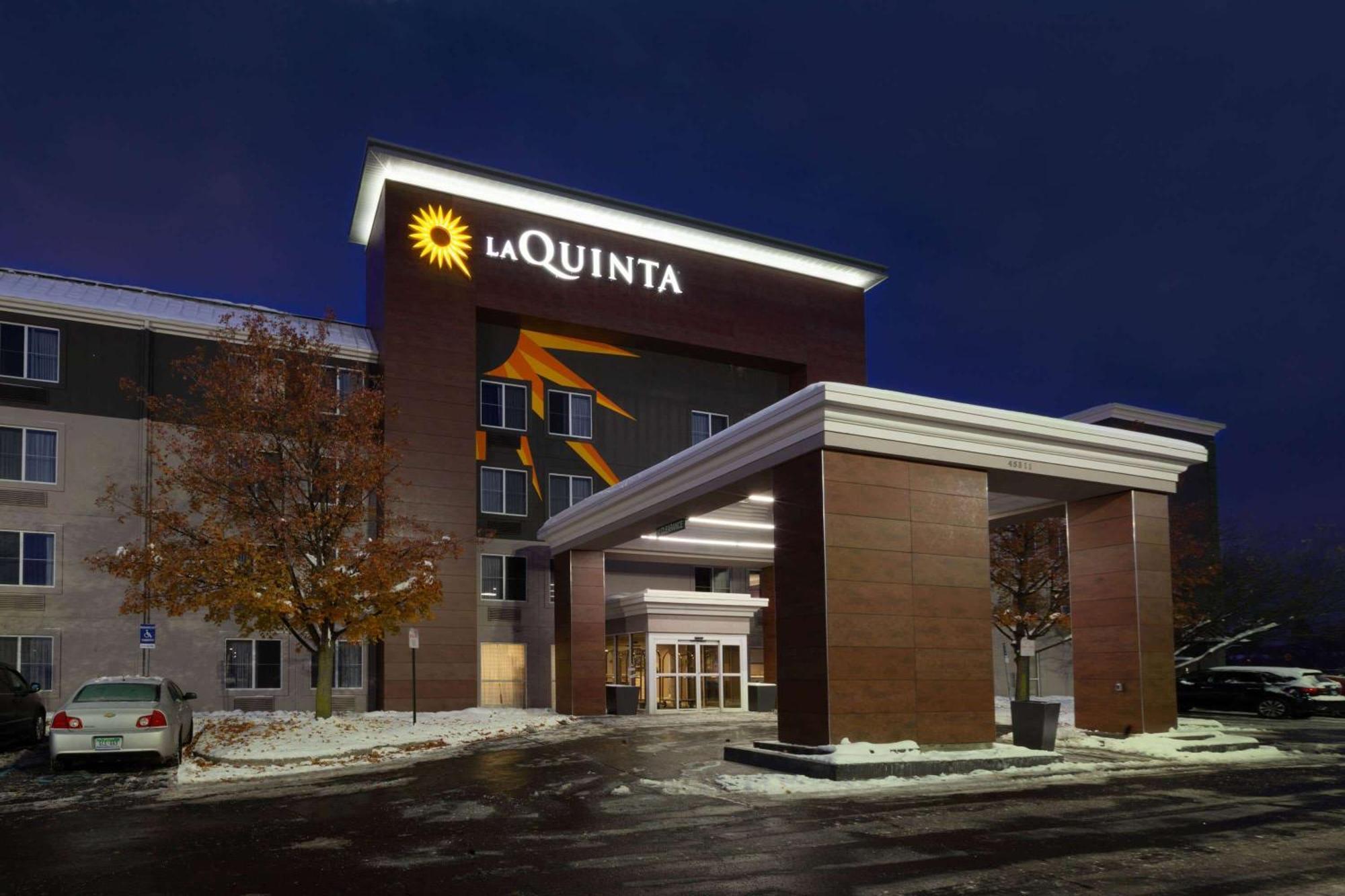 La Quinta By Wyndham Detroit Utica Hotel Buitenkant foto