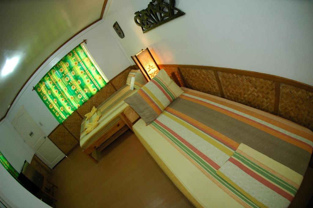 Serendipity Resort Balabag  Kamer foto