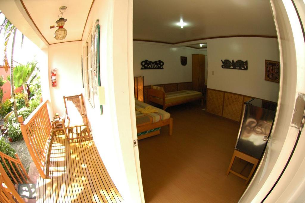 Serendipity Resort Balabag  Kamer foto