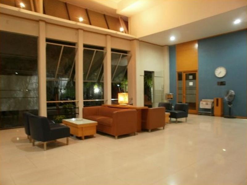 Oyo 918 Hotel Senen Indah Syariah Jakarta Buitenkant foto