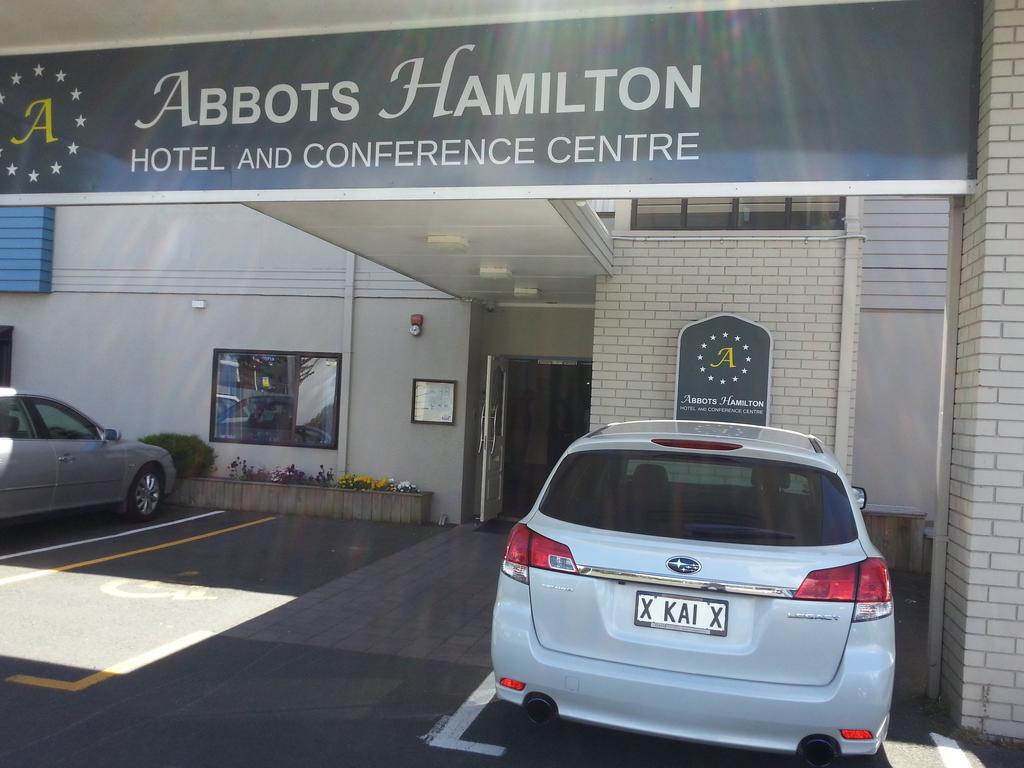 Abbots Hamilton - Hotel And Conference Centre Buitenkant foto