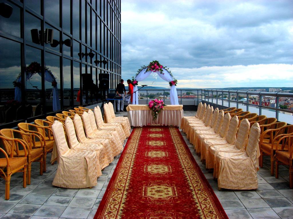 Grand Hotel Kazan Buitenkant foto