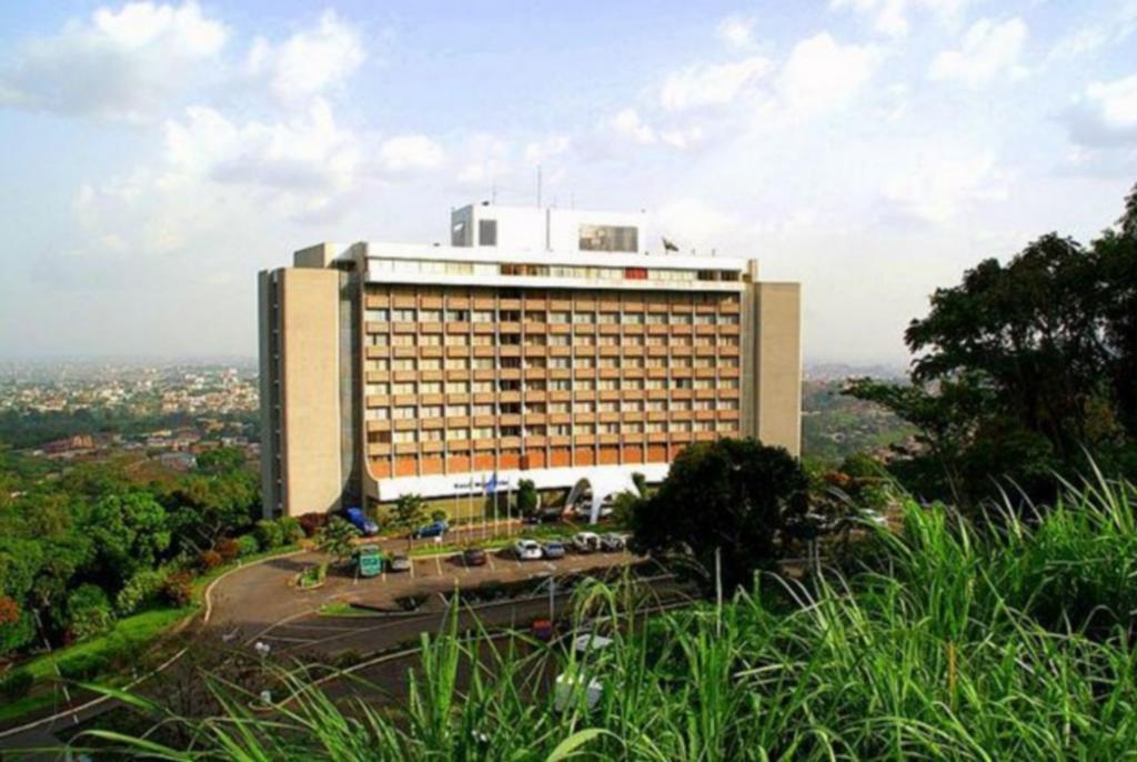 Hotel Mont Febe Yaoundé Buitenkant foto