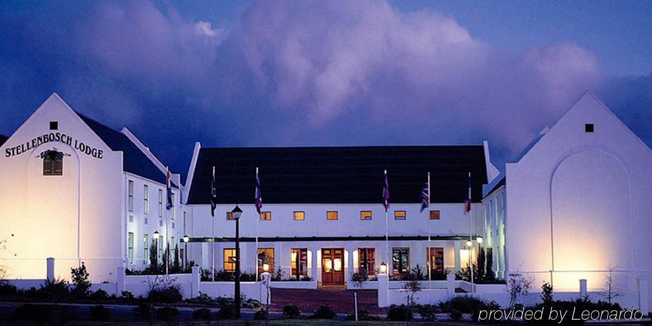 Stellenbosch Lodge Hotel & Conference Centre Buitenkant foto