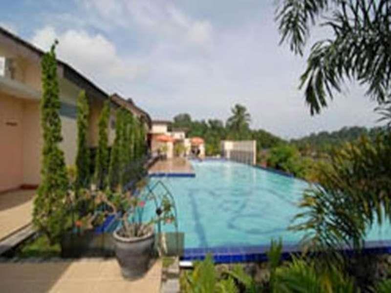 Lembah Gunung Kujang Hotel Subang Buitenkant foto