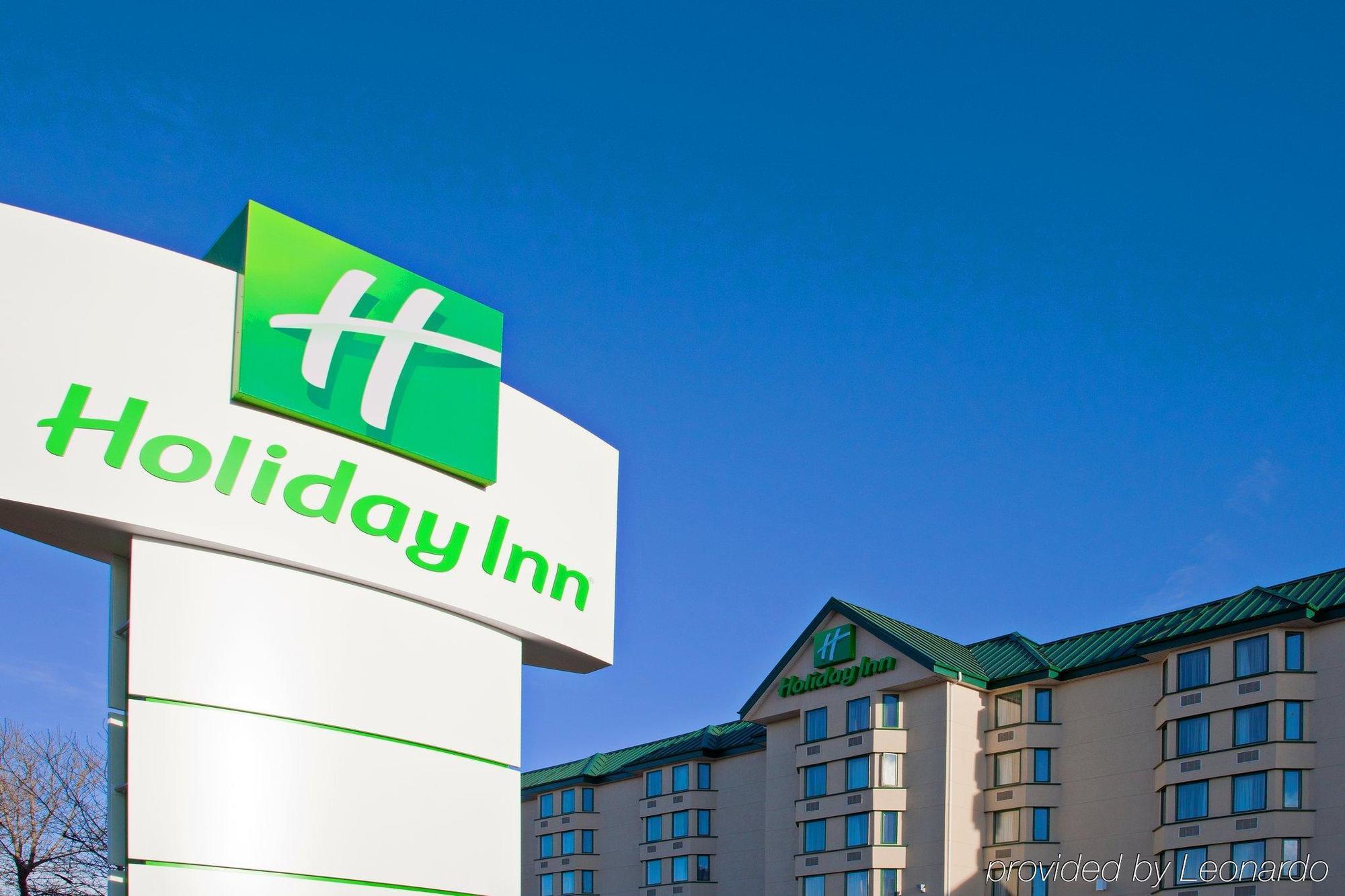 Holiday Inn Conference Centre Edmonton South, An Ihg Hotel Buitenkant foto