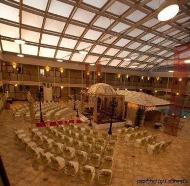The Atrium Hotel And Conference Center Cincinnati Buitenkant foto