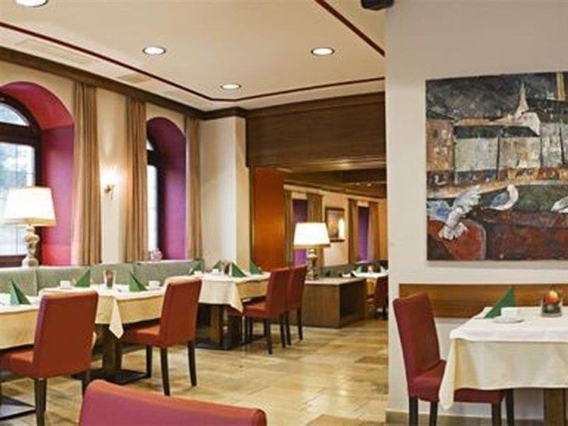 Hotel Der Salzburger Hof Restaurant foto