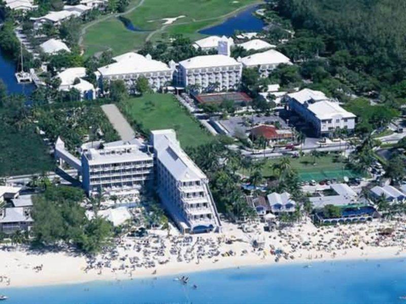 Grand Cayman Beach Suites Seven Mile Beach Buitenkant foto