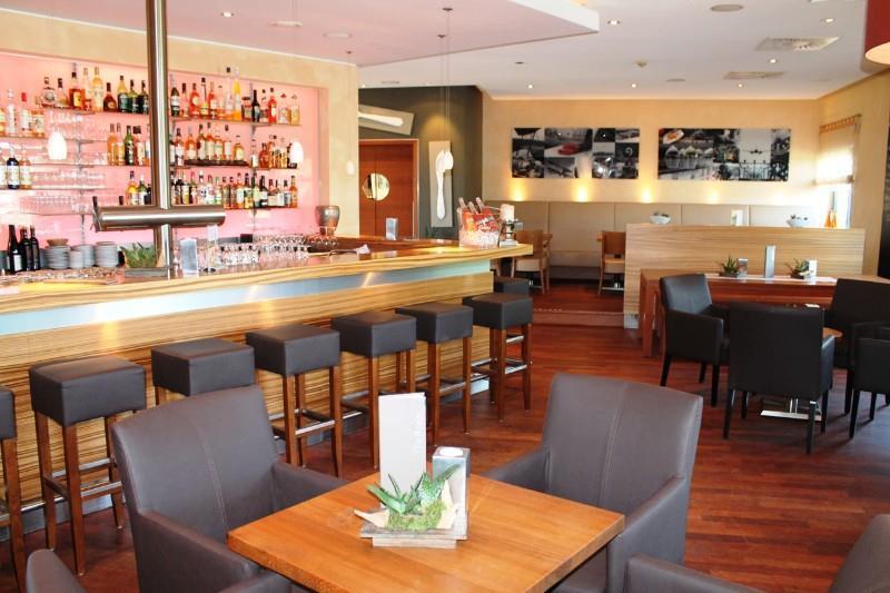 Airport Hotel Paderborn Ahden Restaurant foto