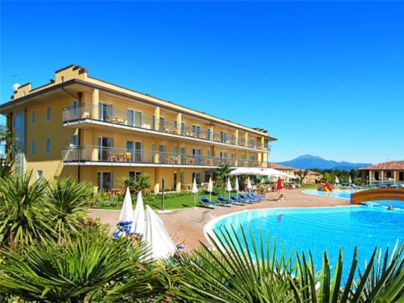 Hotel Bella Italia Peschiera del Garda Buitenkant foto