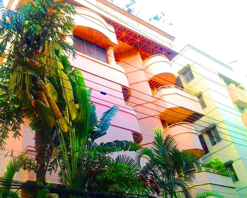 Hotel Swiss Park Dhaka Buitenkant foto