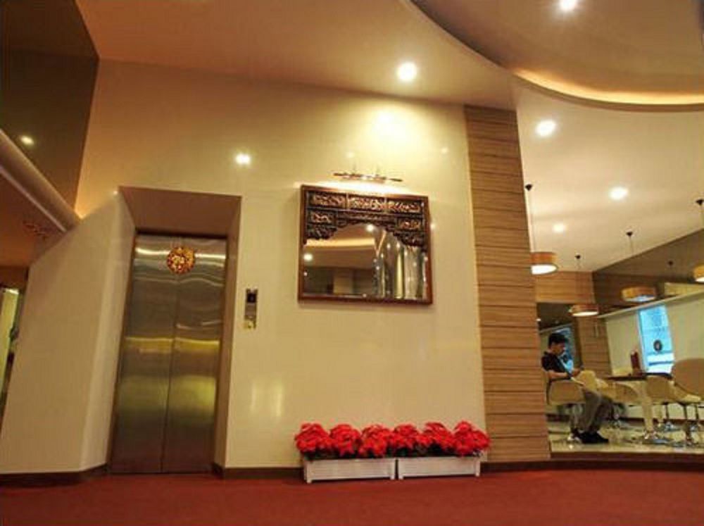 New Suanmali Hotel Bangkok Buitenkant foto