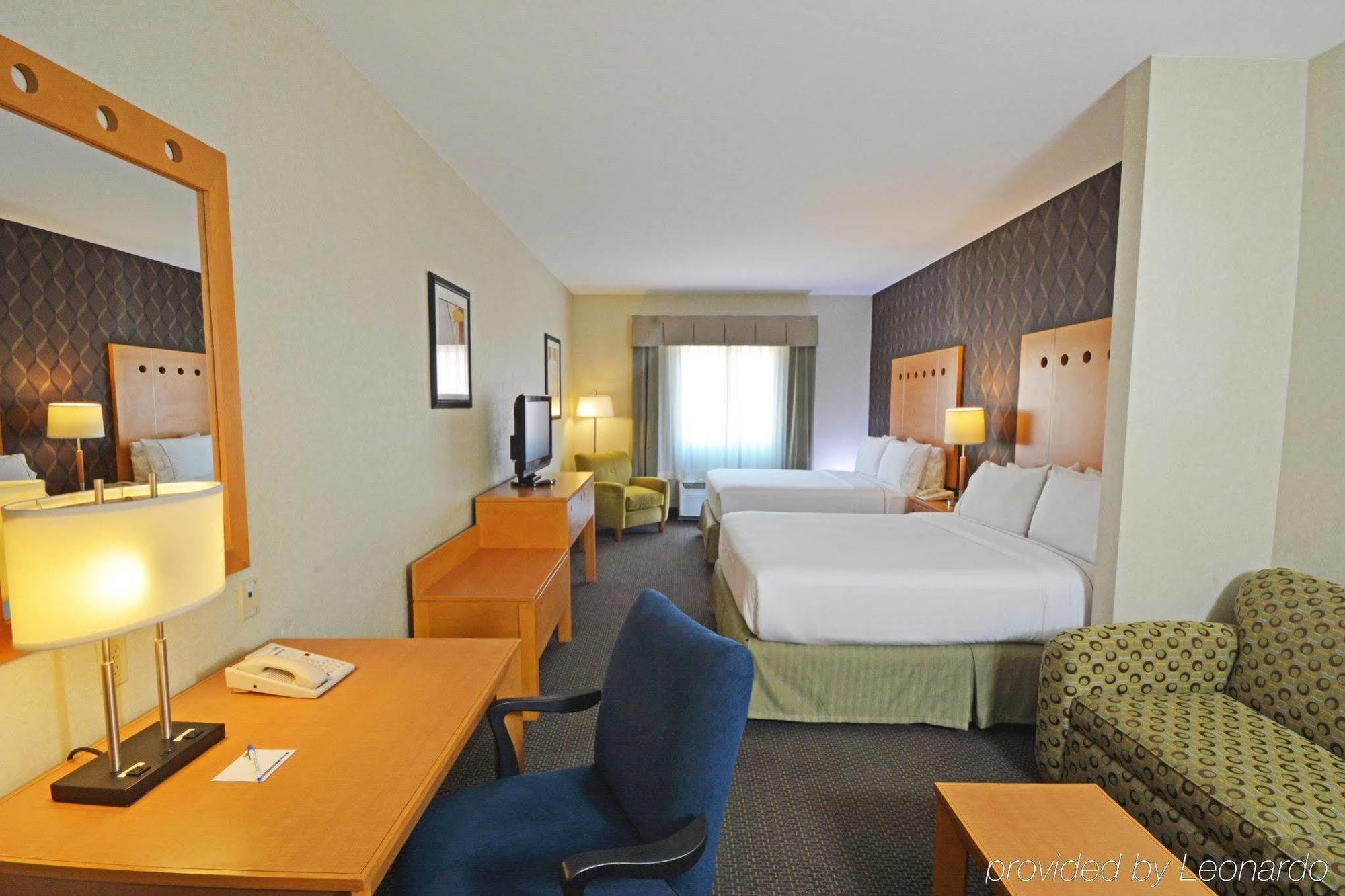 Holiday Inn Express & Suites Monterrey Aeropuerto, An Ihg Hotel Buitenkant foto
