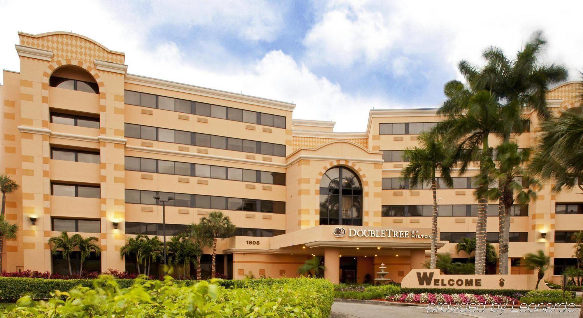 Doubletree By Hilton Hotel West Palm Beach Airport Buitenkant foto