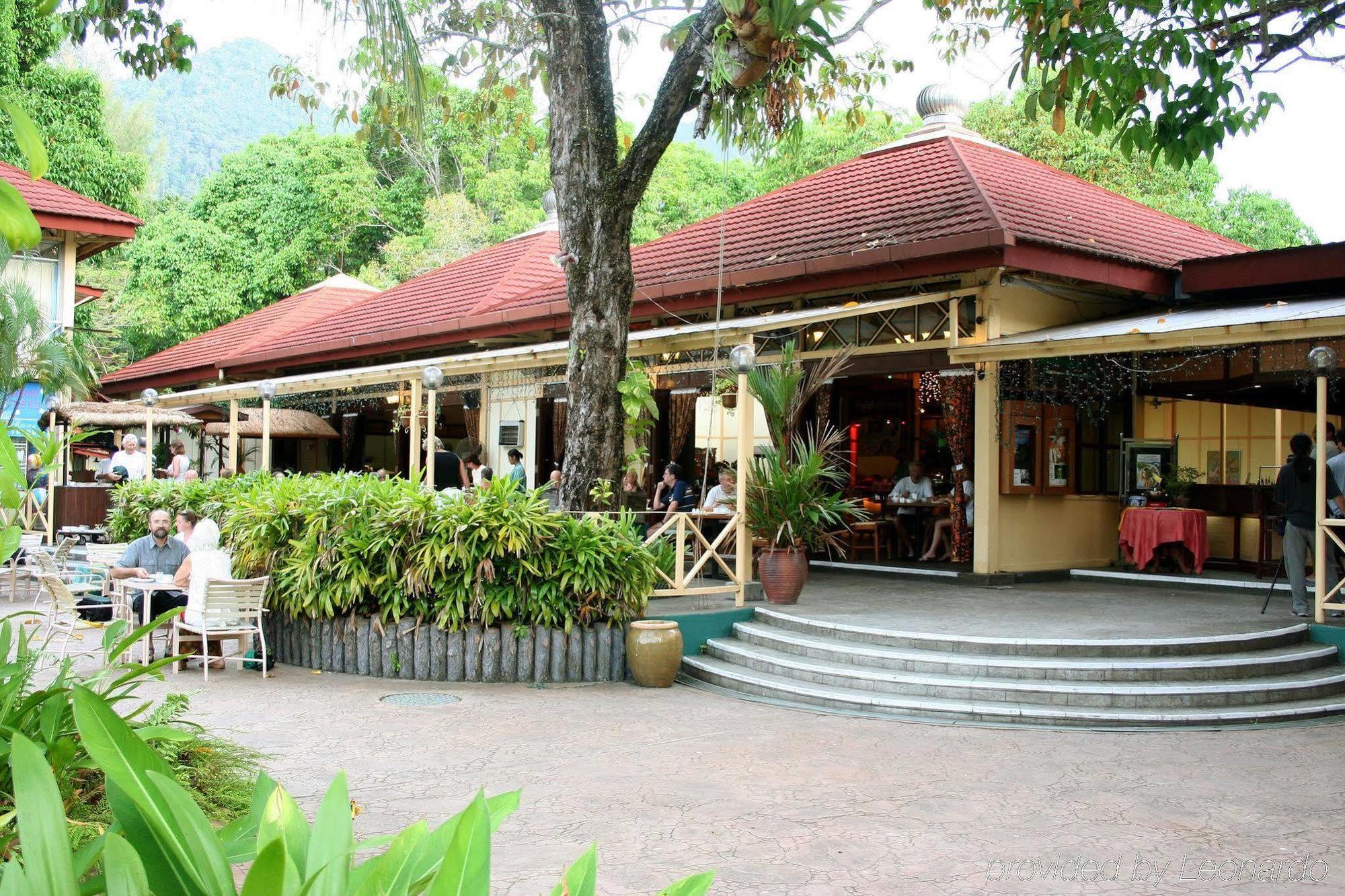 Mutiara Burau Bay Hotel Pantai Kok Restaurant foto