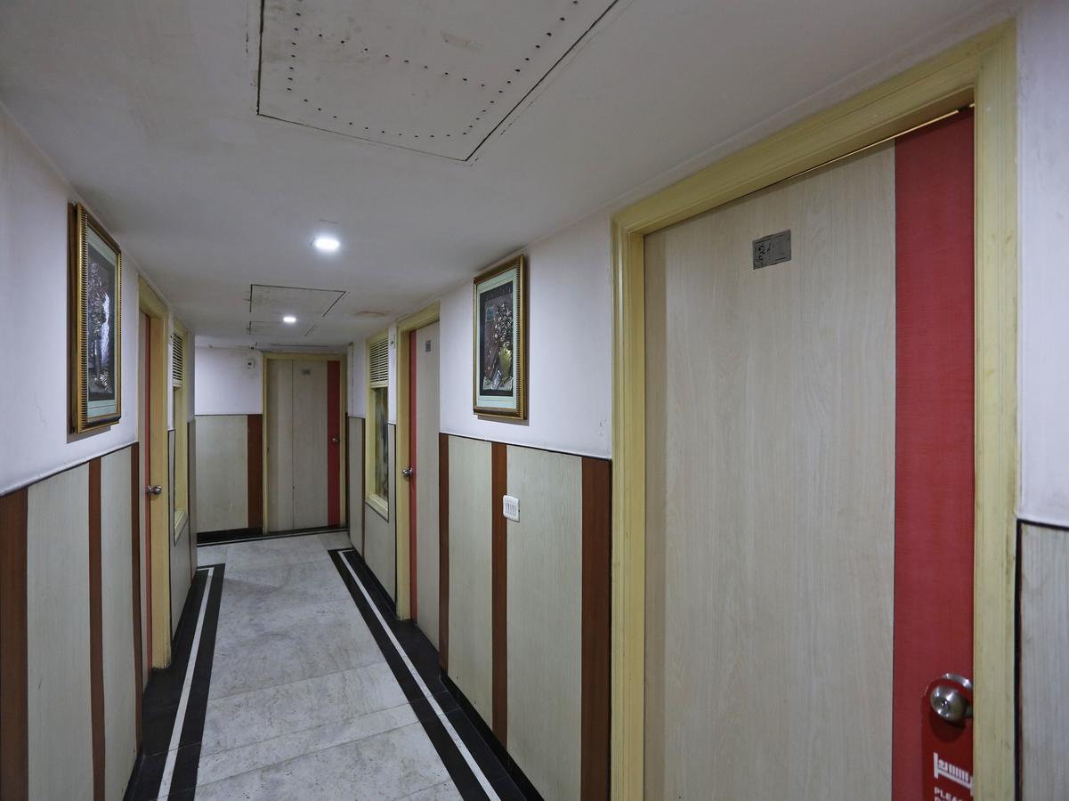 Hotel Moti Palace Agra  Buitenkant foto