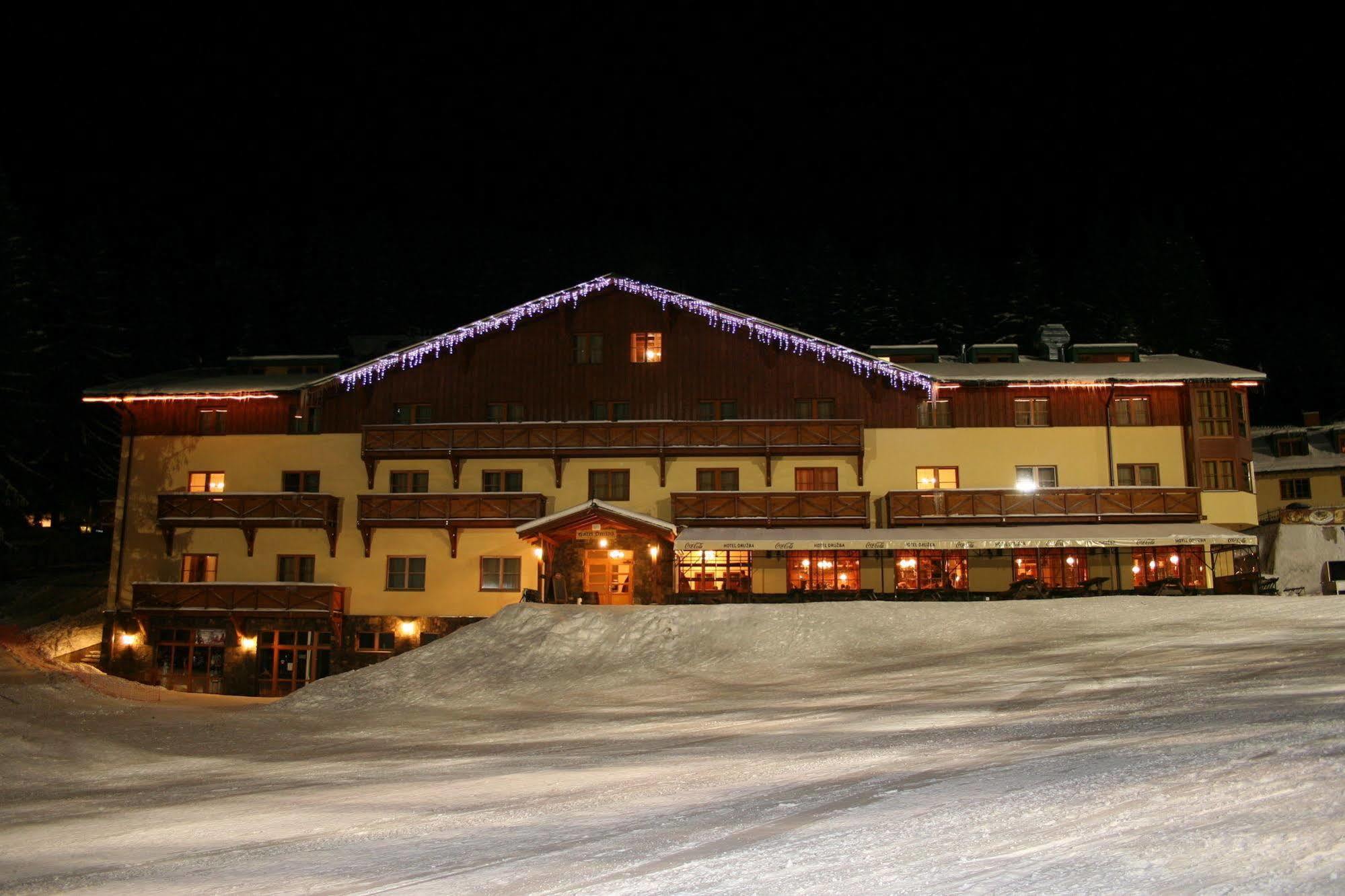 Ski & Wellness Residence Druzba Demänovská Dolina Buitenkant foto