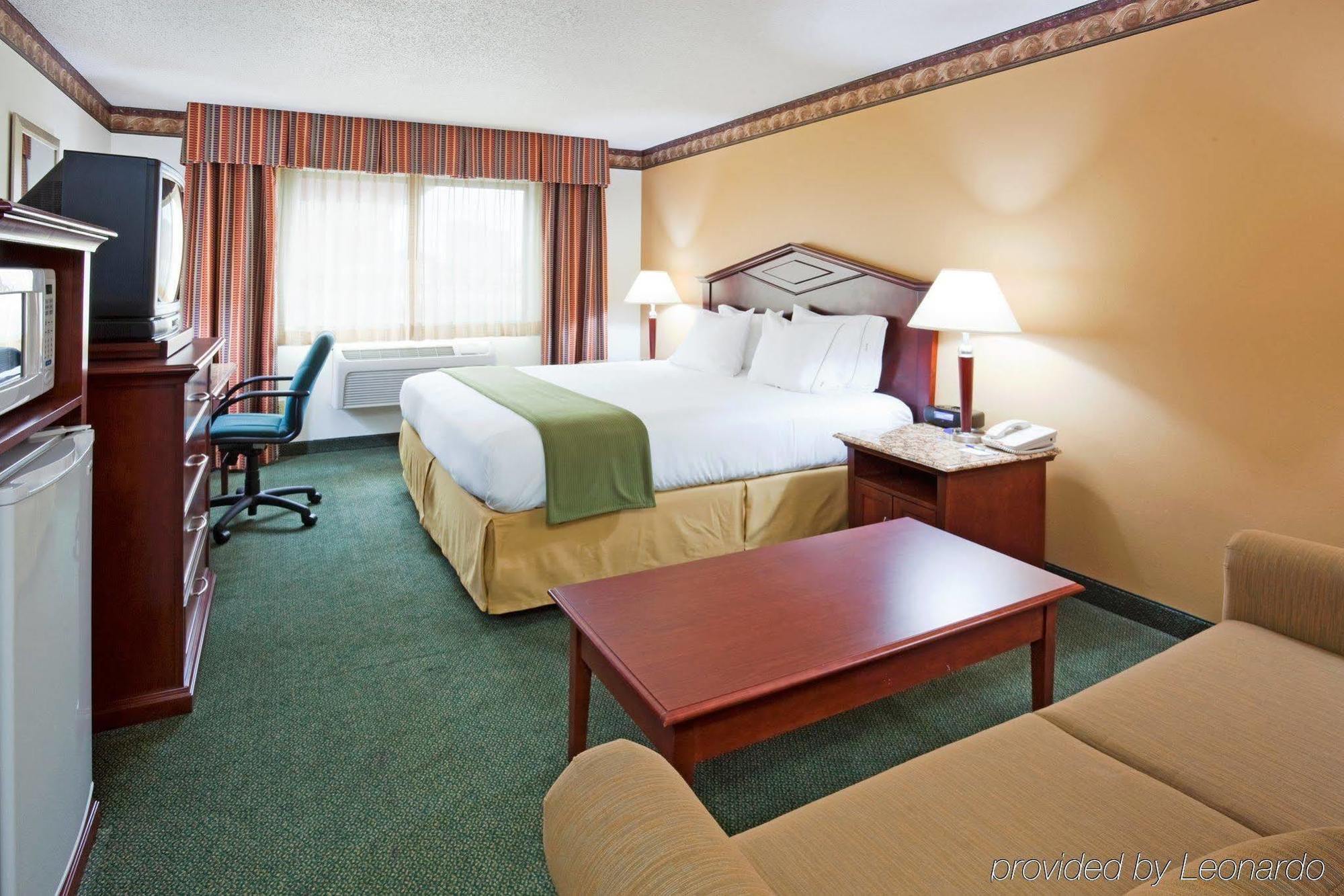 Holiday Inn Express Hotel & Suites Minneapolis-Golden Valley, An Ihg Hotel Kamer foto