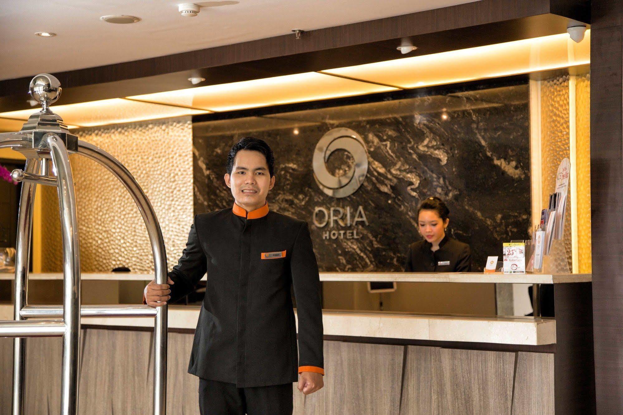 Oria Hotel Jakarta Buitenkant foto