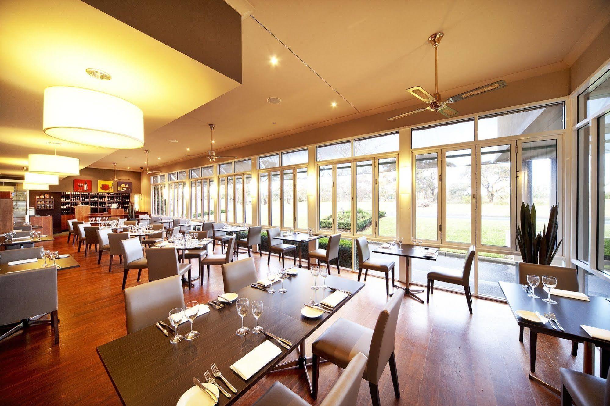 Century Inn Traralgon Restaurant foto