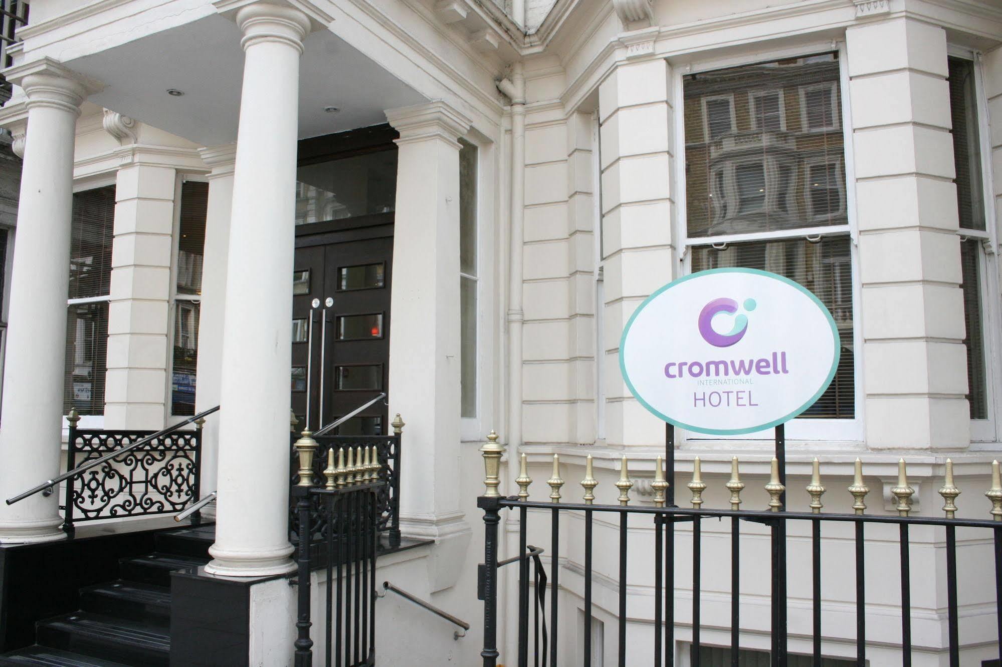 Cromwell International Hotel Londen Buitenkant foto