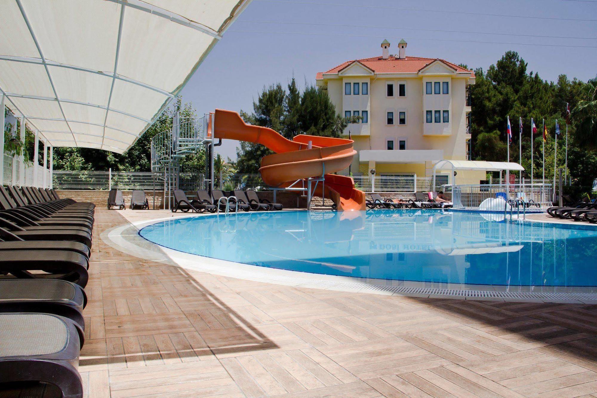 Holiday City Hotel (Adults Only) Side Buitenkant foto