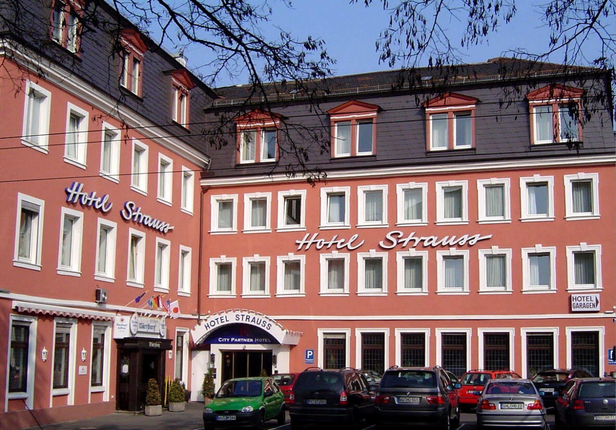 City Partner Hotel Strauss Würzburg Buitenkant foto