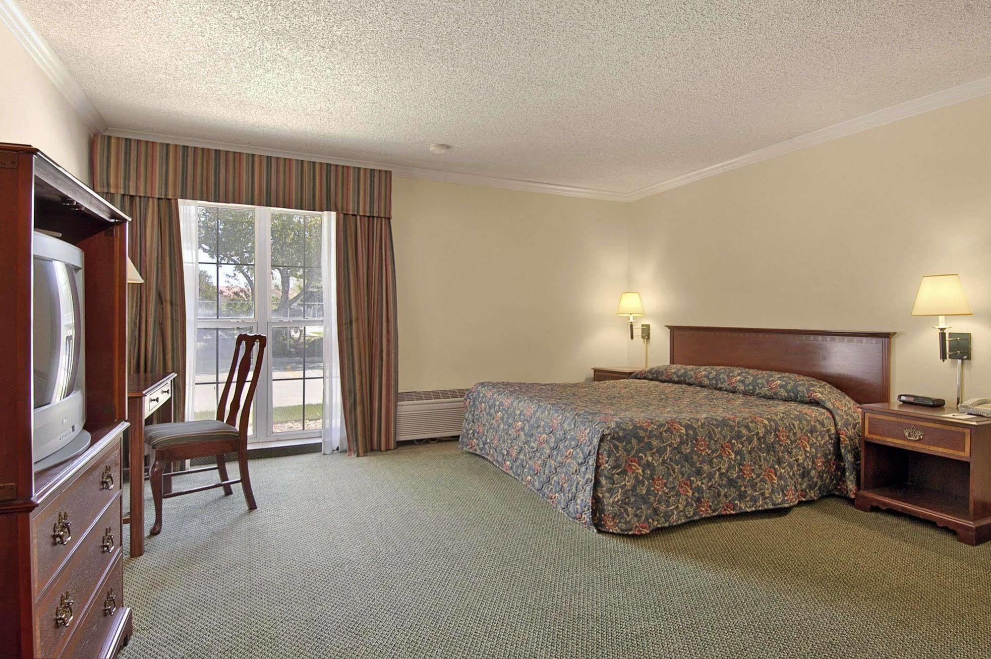 Extend-A-Suites - Extended Stay, I-40 Amarillo West Kamer foto