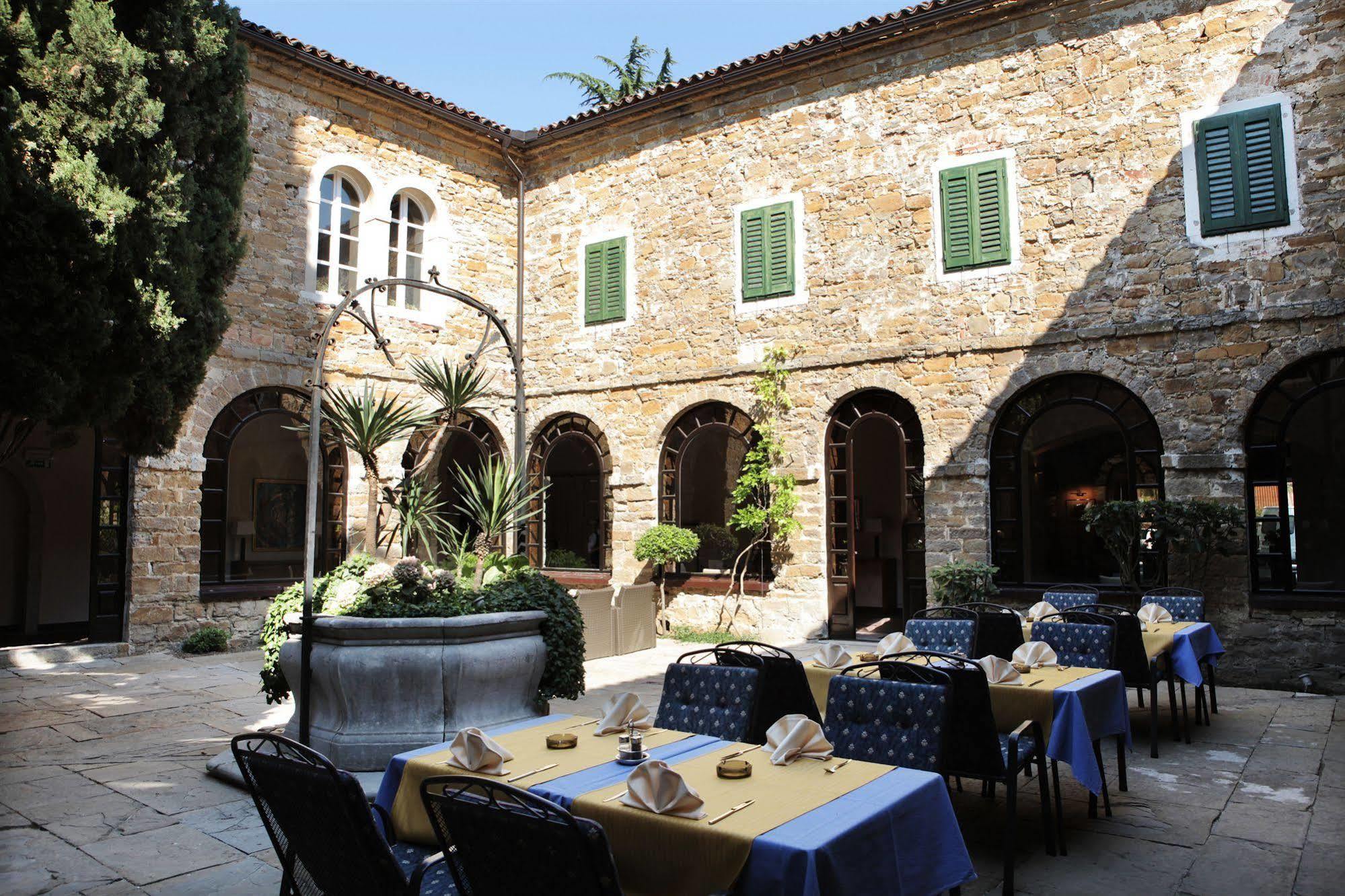 Villa Adriatic - Hotel & Resort Adria Ankaran Buitenkant foto