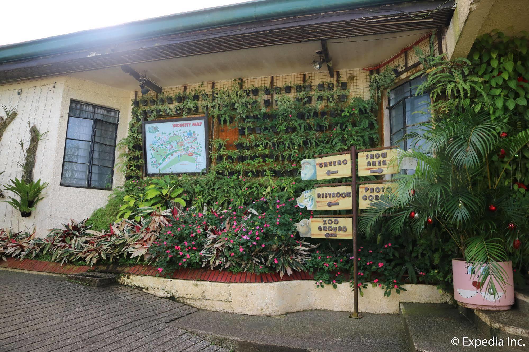Residence Inn Tagaytay City Buitenkant foto