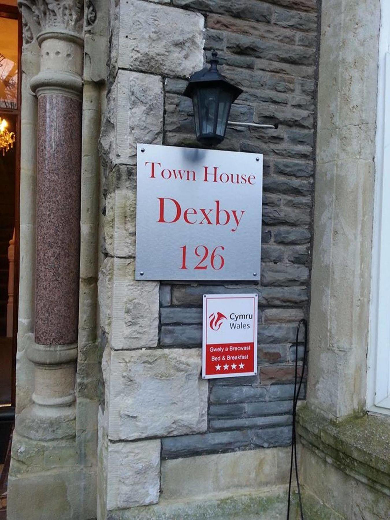 Dexby Townhouse Hotel Cardiff Buitenkant foto