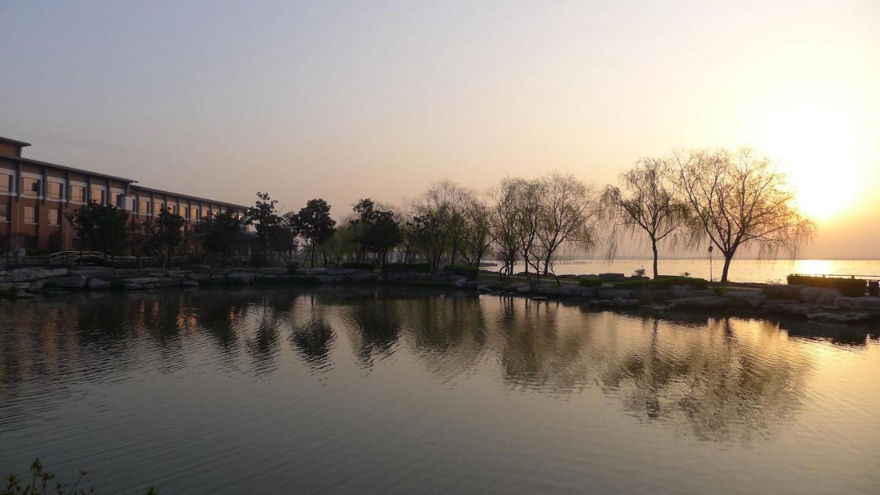 Tongli Lake View Hotel Suzhou  Buitenkant foto