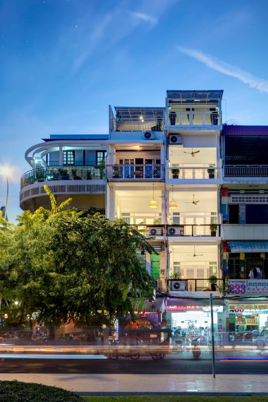 TAO Riverside Residence Phnom-Penh Buitenkant foto