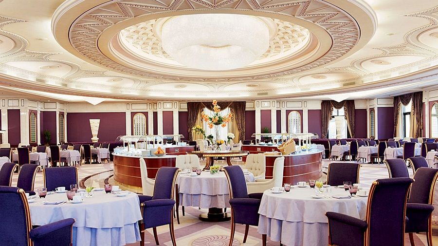 The Ritz-Carlton, Riaad Buitenkant foto