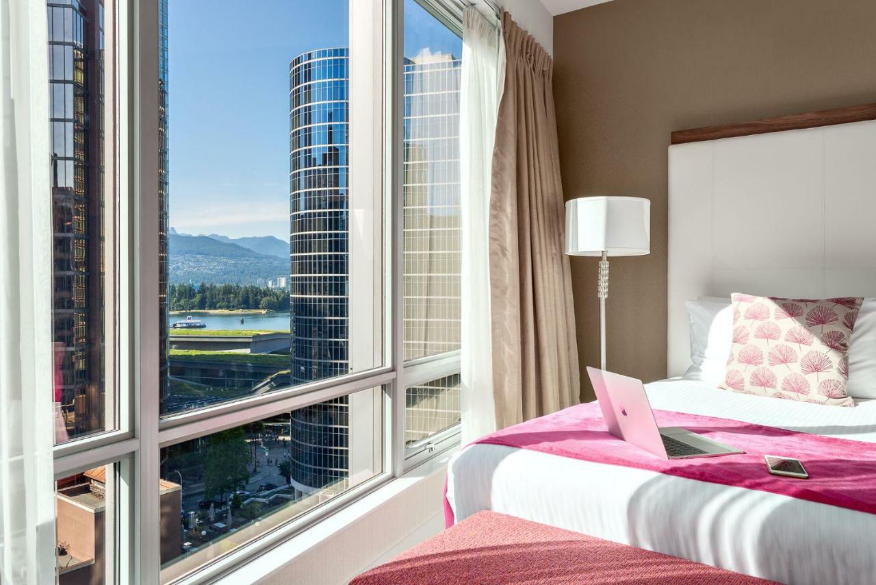 Auberge Vancouver Hotel Buitenkant foto