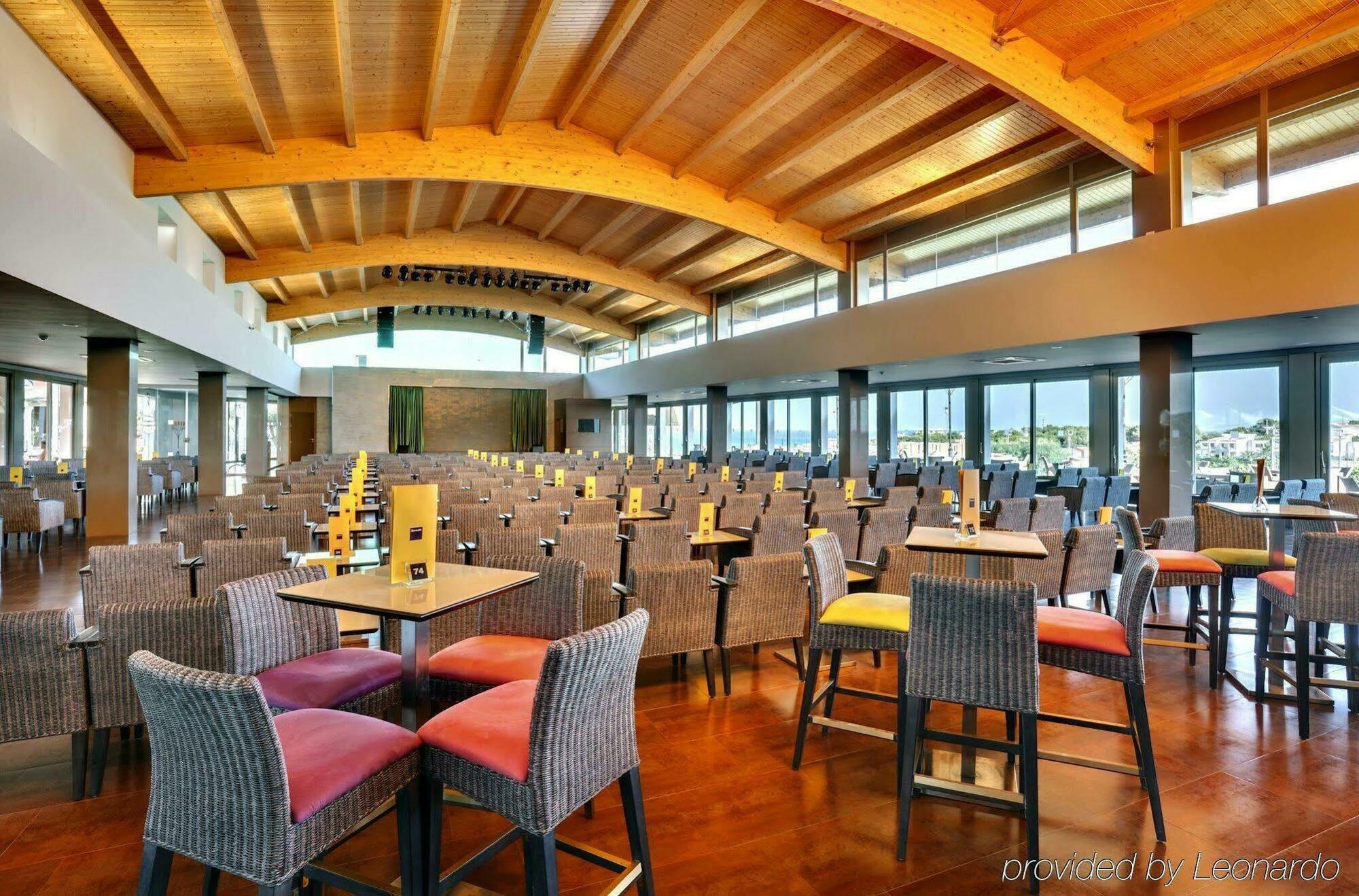 Occidental Menorca (Adults Only) Hotel Punta Prima  Restaurant foto