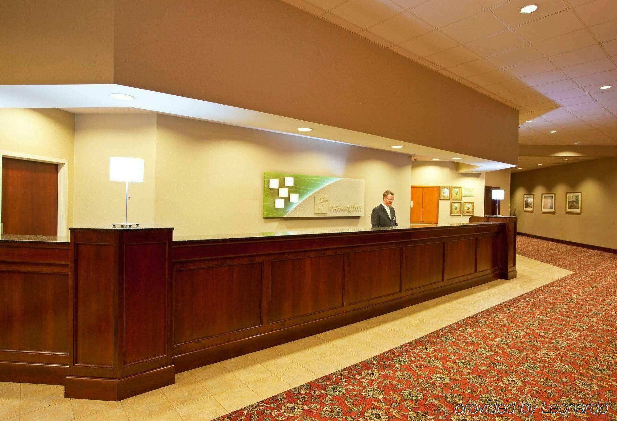 Holiday Inn Dayton/Fairborn I-675, An Ihg Hotel Buitenkant foto