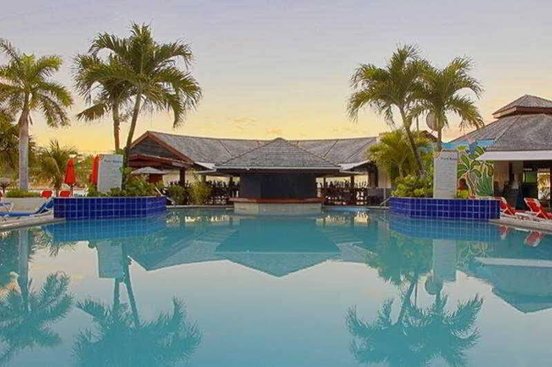 Hilton Vacation Club Royal Palm St Maarten Koolbaai Buitenkant foto