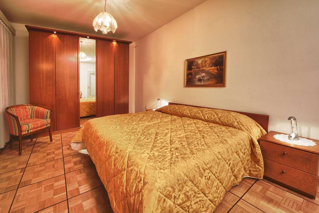 Residenze Dell'Angelo Hotel Locarno Kamer foto