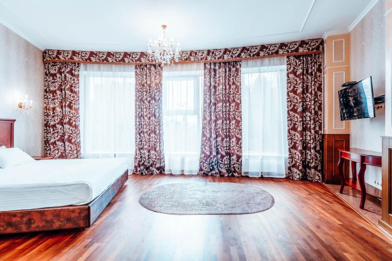 Black Sea Hotel Kiev Buitenkant foto