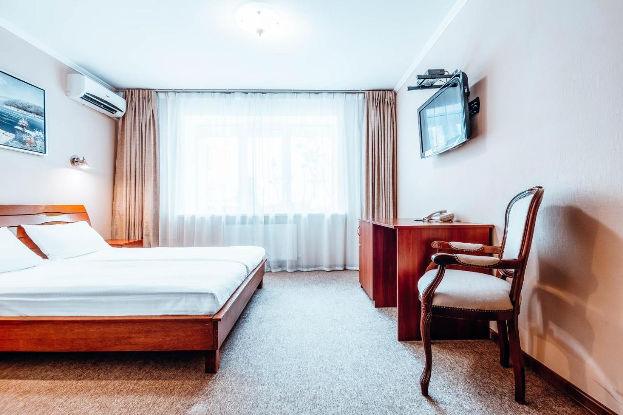 Black Sea Hotel Kiev Buitenkant foto