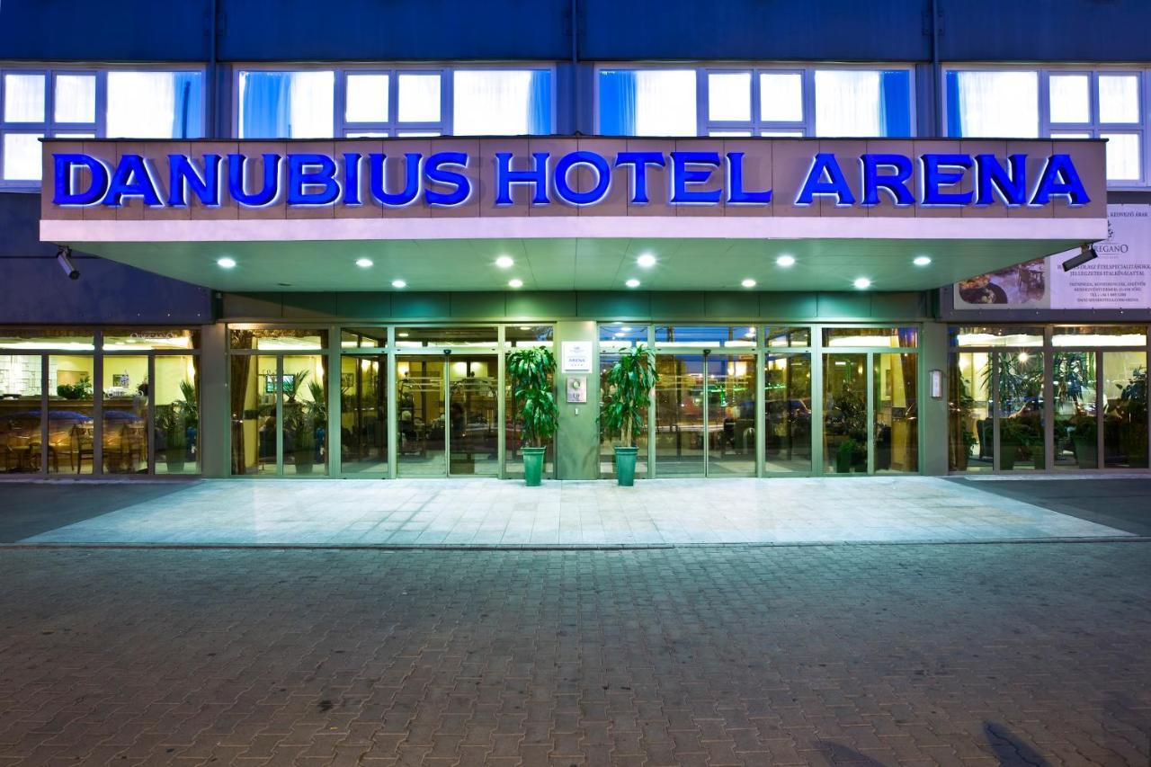 Danubius Hotel Arena Boedapest Buitenkant foto