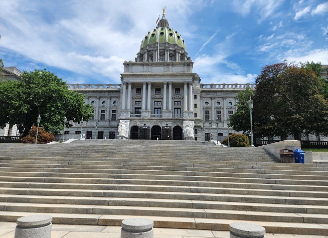 Pennsylvania State Capitol photo