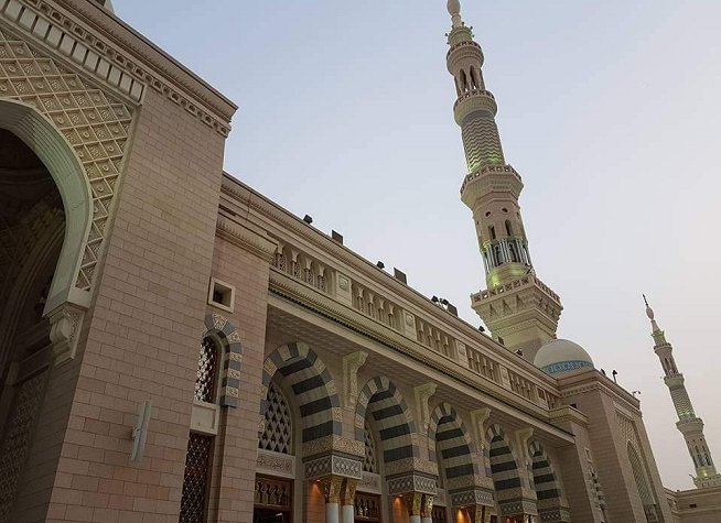 Al-Masjid an-Nabawi photo