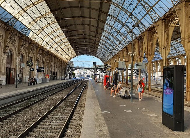 Nice-Ville Train Station photo