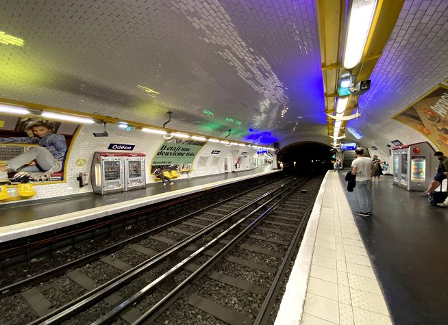 Odeon Metro Station photo